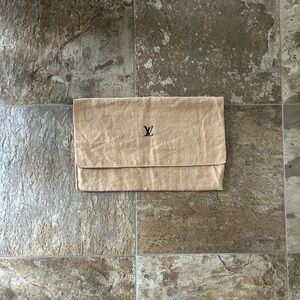 Louis Vuitton Envelope Duster Bag